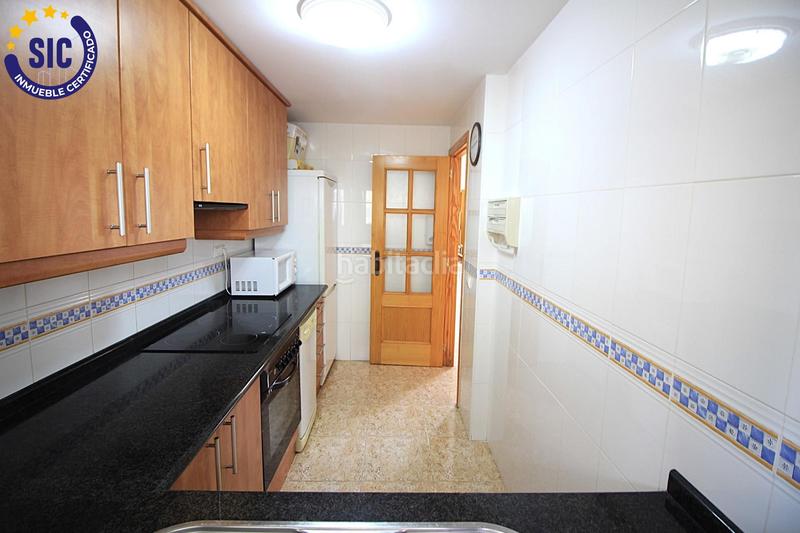 Foto bcb30be6-5dc1-4def-b903-bb905836457c. Apartamento en faro del 92 apartamento en zona de Playa de la Concha con una espectacular terraza de 88m2, piscina, garaje y trastero en Oropesa del Mar