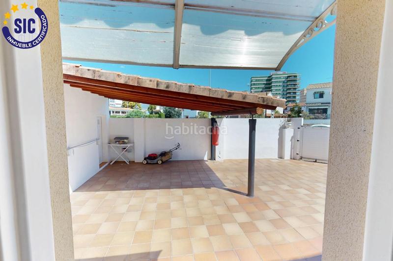 Foto ac8f8bfa-51f1-4c96-bb0e-3394d834a759. Xalet a avenida mohino 23 a Benicàssim Golf Benicasim / Benicàssim