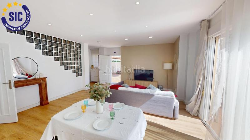 Foto f6797bbd-d458-44ab-9f24-ace84e5e759e. Xalet a avenida mohino 23 a Benicàssim Golf Benicasim / Benicàssim