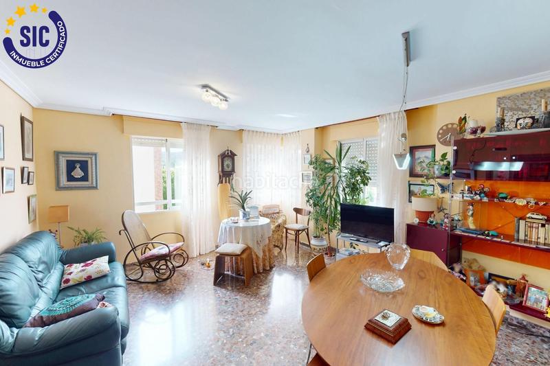 Foto 2f7085c6-74e5-4064-b1b2-68f39fda2183. Flat in calle leopoldo querol rosso 1 in Estación - Universidad Castellón de la Plana