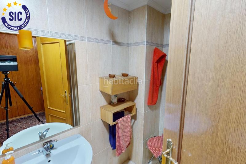 Foto db5cc6e6-b7aa-4b2d-a53e-0a85b7716a88. Flat in calle leopoldo querol rosso 1 in Estación - Universidad Castellón de la Plana