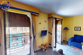 Appartement à San vicente 83. Amplia vivienda con garaje en el centro de castellón  161 m, 4 h