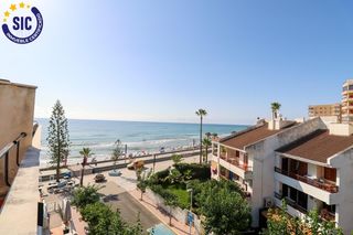 Apartment in Calle alicante 2. Apartamento duplex con solarium de 59 m2 con terraza y cubierta,