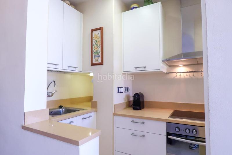 Foto d18f5019-8bc3-41b4-8f1c-808ca72e2d62. Piccolo appartamento in paseo mtmo concha 34 in Playa de la Concha Oropesa del Mar