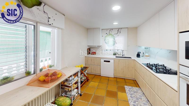 Foto 101fc946-7c97-488c-b956-d88316b6cd41. Xalet amb calefacció aparcament piscina a Heliópolis Benicasim / Benicàssim