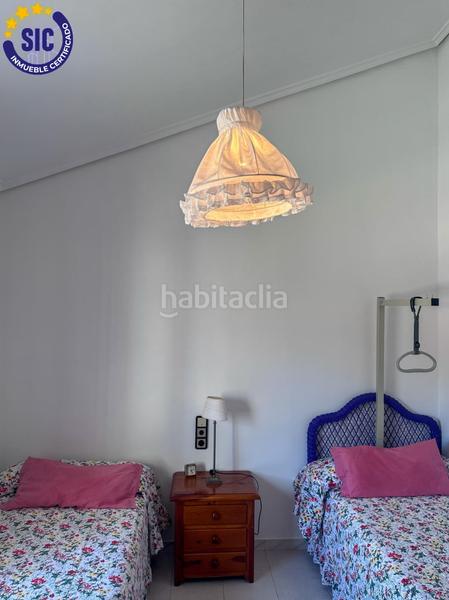 Foto 45298242-41ad-4893-9ab5-bbaca71cb43a. Xalet amb calefacció aparcament piscina a Heliópolis Benicasim / Benicàssim