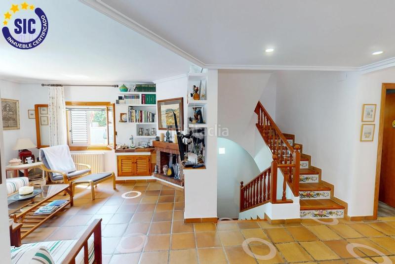 Foto 5bfd1281-a059-447c-9fd3-c4fb32650fe6. Xalet amb calefacció aparcament piscina a Heliópolis Benicasim / Benicàssim