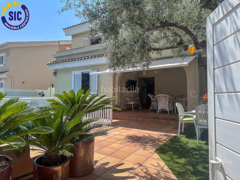 Foto c62a09e5-0426-4b39-8af9-045cd5831a97. Xalet amb calefacció aparcament piscina a Heliópolis Benicasim / Benicàssim