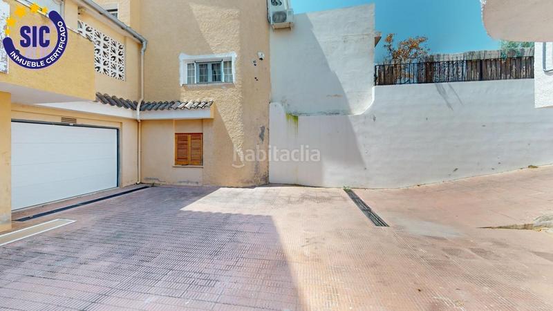 Foto d905fd41-06af-4ad0-94ca-fe965c8fc10f. Xalet amb calefacció aparcament piscina a Heliópolis Benicasim / Benicàssim