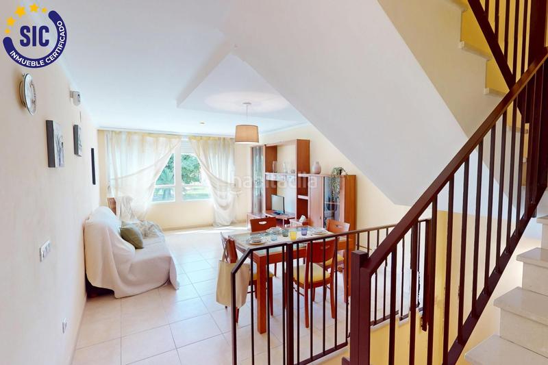 Foto 25469db1-073b-4a14-825e-8c219be8728d. Casa a schiera in calle alzira 4 in Ciutat del Transport - La Salera Castellón de la Plana