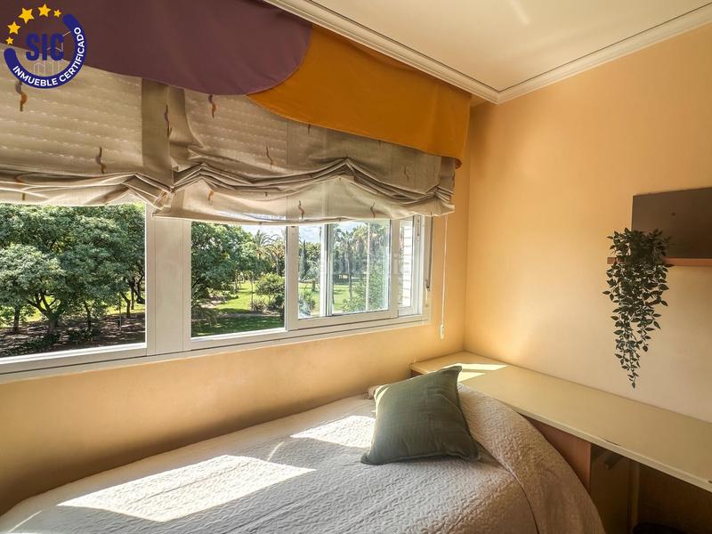 Foto 70fc2c28-2167-44b1-83c4-484d05a9ed89. Casa a schiera in calle alzira 4 in Ciutat del Transport - La Salera Castellón de la Plana