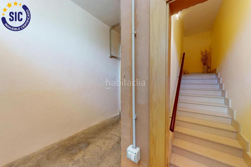 Foto 9c7bc7a1-6af4-48a4-8b6e-530b02d63f2f. Casa a schiera in calle alzira 4 in Ciutat del Transport - La Salera Castellón de la Plana