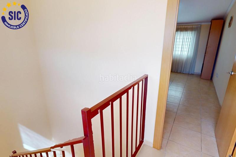 Foto b0b60726-9a00-484c-8f30-49622bdd2628. Casa a schiera in calle alzira 4 in Ciutat del Transport - La Salera Castellón de la Plana