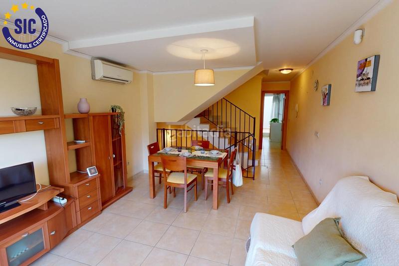 Foto e8a068d7-6039-4902-a7ee-486ae430d86c. Casa a schiera in calle alzira 4 in Ciutat del Transport - La Salera Castellón de la Plana