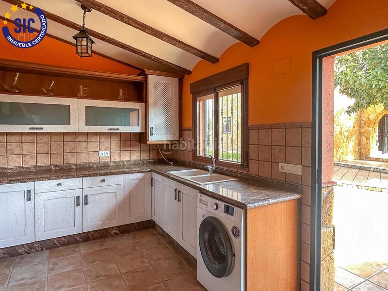 Foto d7aa2be8-4f4b-4cef-afa9-8564538dcd25. Chalet in rio tajo 5 in Ciutat del Transport - La Salera Castellón de la Plana