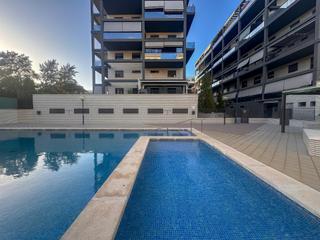 Pis en Calle rio nalon 3. Espectacular piso con terraza de 33 m2, 4 habitaciones, 3 baos,