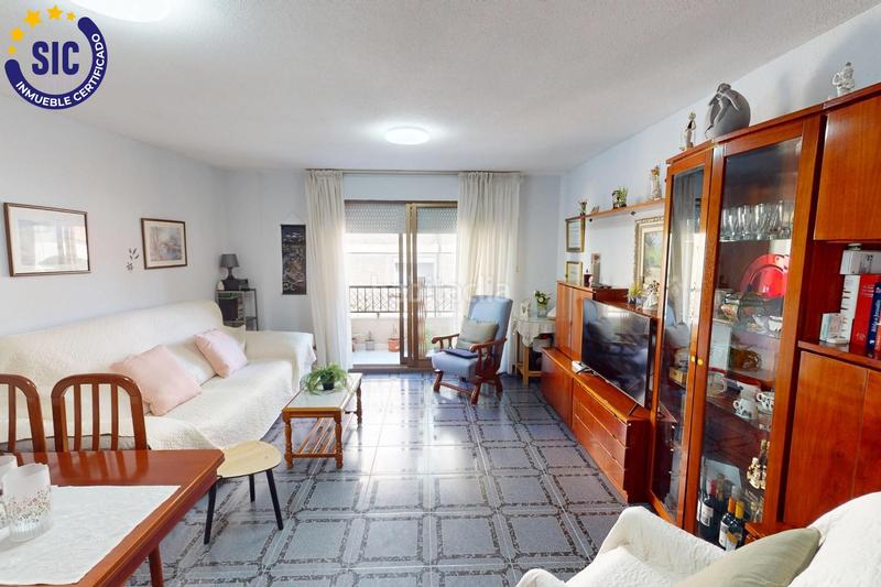 Foto 75ffb2d1-bb39-4b39-bd18-0d4288f1bc8b. Flat in calle jacinto benavente 13 in Ensanche - Parque del Oeste Castellón de la Plana