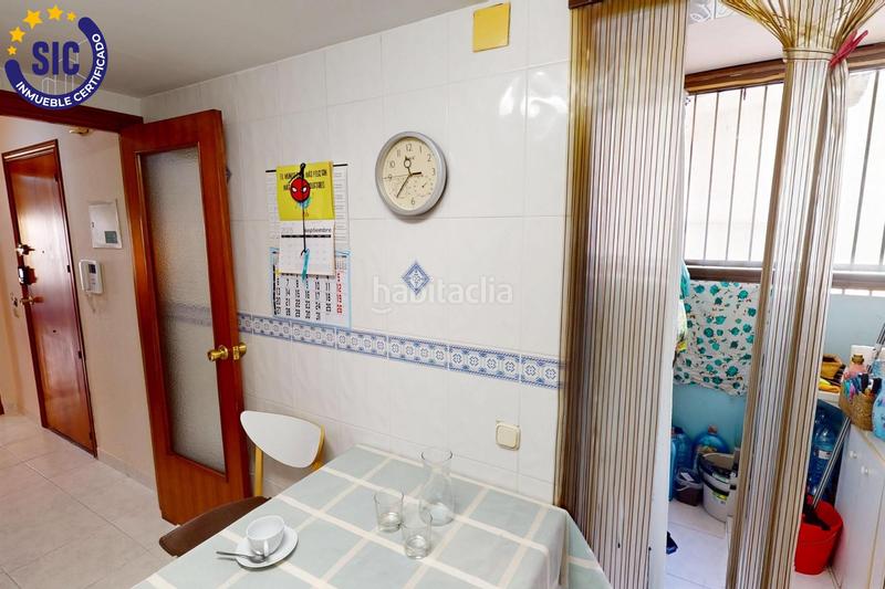 Foto 889b1bb8-0a58-439e-a5af-618891adbf52. Flat in calle jacinto benavente 13 in Ensanche - Parque del Oeste Castellón de la Plana