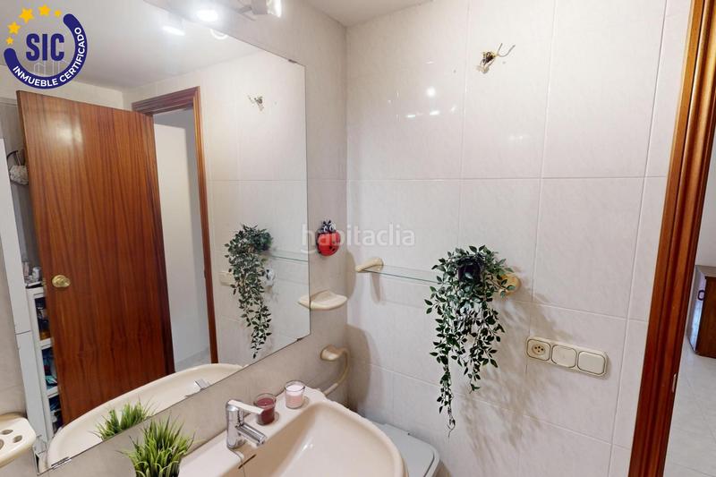 Foto d8e54cfb-c7c9-44b5-90eb-882d9ea0801e. Flat in calle jacinto benavente 13 in Ensanche - Parque del Oeste Castellón de la Plana