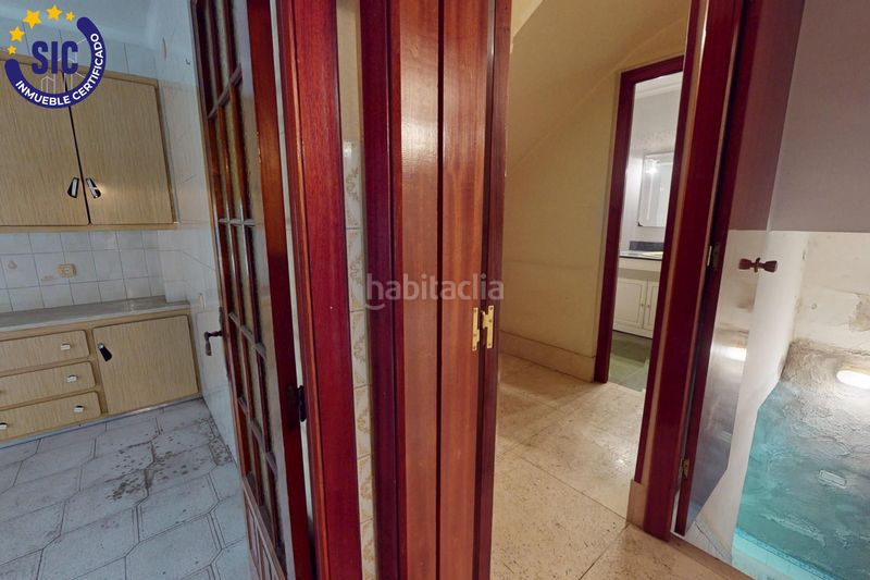 Foto 699918d2-a1e3-4e93-9f8b-3f6ba77e8474. Casa a calle vall 10 a Alcora (l´)