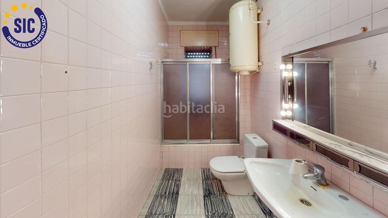 Foto 946c9f6a-cc5a-470c-9f17-c05f287e22b7. Casa a calle vall 10 a Alcora (l´)