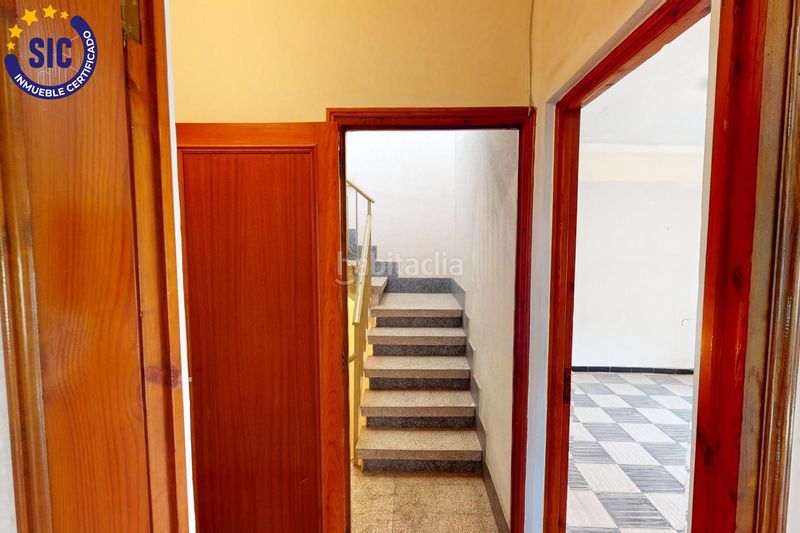 Foto 9db9d1ca-2a64-4391-8ae6-29150a8f89a9. Casa a calle vall 10 a Alcora (l´)