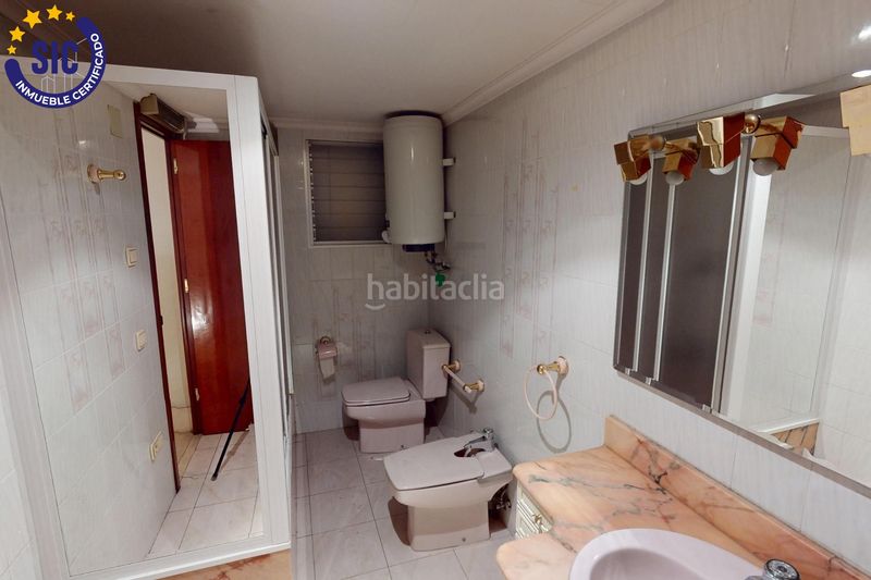 Foto dcea1198-c907-4eae-ada6-668c3beffd87. Casa a calle vall 10 a Alcora (l´)