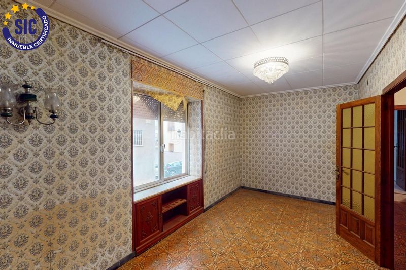 Foto fdd57cc1-a316-4e49-b7c6-c137c33d768e. Casa a calle vall 10 a Alcora (l´)