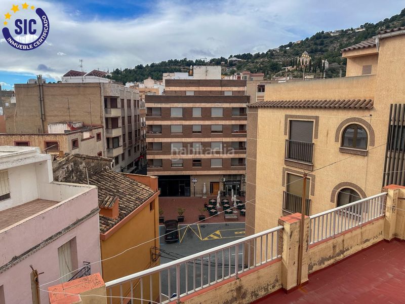 Foto fe12f66d-766a-457e-8919-99cd441bffe8. Casa a calle vall 10 a Alcora (l´)