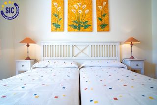 Appartement à Calle goya 97. Espectacular piso de ciudad con 3 dormitorios, piscina y cabina