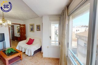 Pis a Calle san francisco 92. Piso de 3 hab, baño y aseo muy cerca del centro de castellón