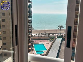 Apartament a Calle apostol santiago 74. Apartamento en zona heliopolis con terraza de 37 m2 y vistas a l