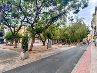 Piso en Sagrada familia 11. Estudio en zona de bajas emisiones en el raval de castellón para