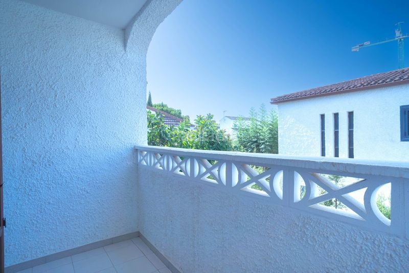 Foto 064ecf59-83f5-4ba8-87ea-1b1ae53da4b9. Casa adossada a calle e calatayud 49 a Playa Morros de Gos Oropesa del Mar