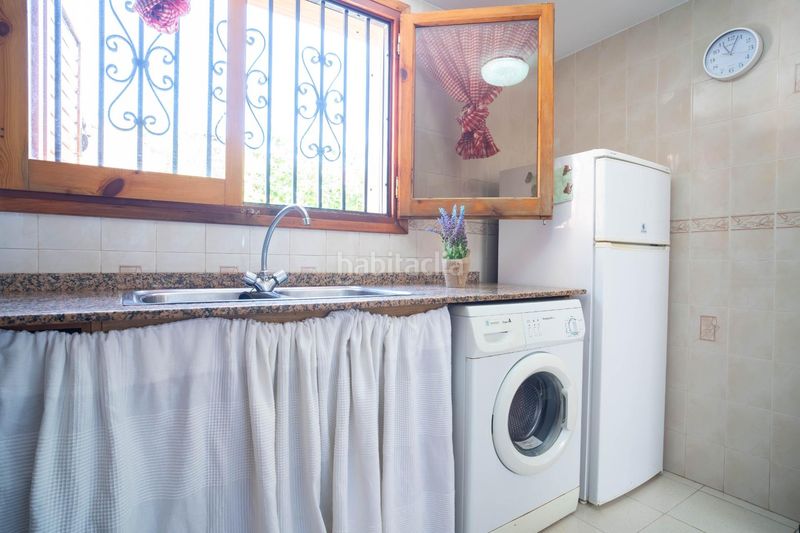 Foto 0c3a0ab2-9f5e-4243-8b94-ba8bd526843f. Casa adossada a calle e calatayud 49 a Playa Morros de Gos Oropesa del Mar
