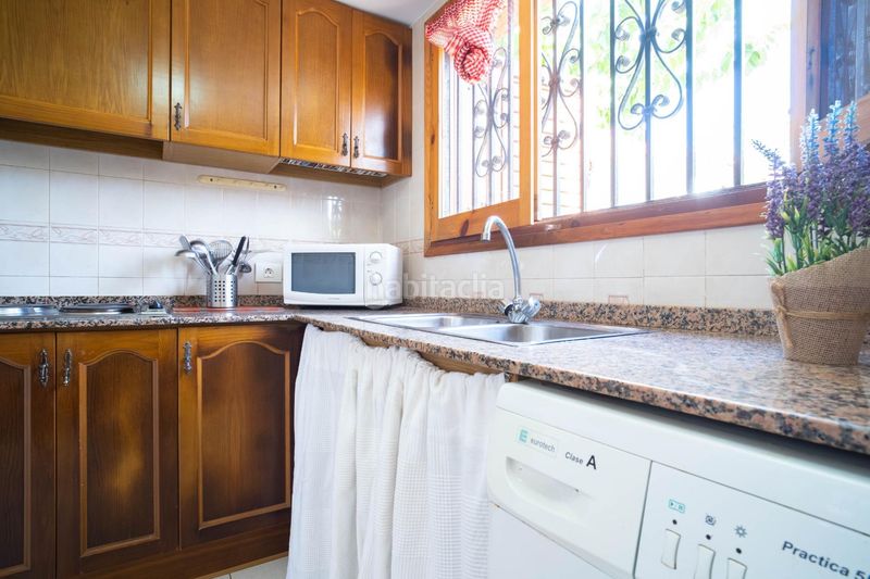 Foto 50e20848-1418-4274-b973-876ff0abbdfc. Casa adossada a calle e calatayud 49 a Playa Morros de Gos Oropesa del Mar