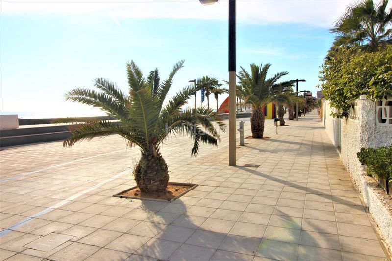 Foto a4156738-e08a-4a8d-9cf8-2c5472869c2d. Casa adossada a calle e calatayud 49 a Playa Morros de Gos Oropesa del Mar