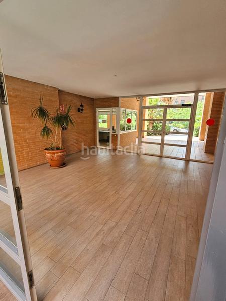 Foto 8b0b78aa-340d-442b-b942-083f09a070ed. Locale commerciale in Pinar del Rey Madrid