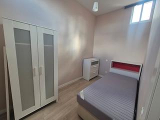 Etagenwohnung in Calle de la Madera