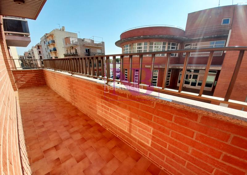 Foto e2b0f387-1084-4f79-96a0-ab86d0d5bf6a. Casa adosada casa familiar en Bonavista!!! en Bonavista Tarragona