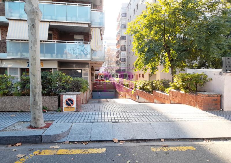 Foto 9b05ee05-8ecc-4021-9cac-6d05ab07303e. Posto auto in via augusta 23 in Centre Salou