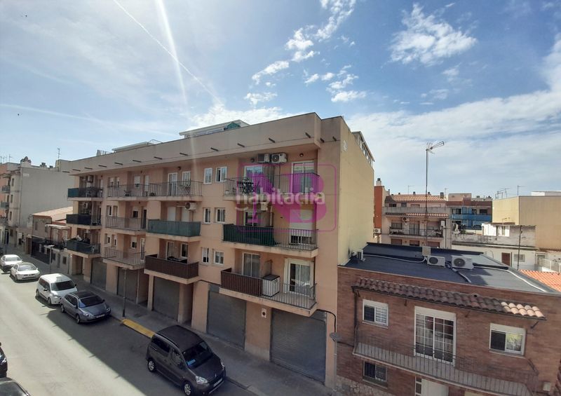 Foto ffecebb6-f9bf-410f-834d-b5ec37f3fce9. Pis a carrer tres 18 a Bonavista Tarragona