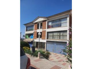 Edifici a Catalunya 177. Local en venta en palausolit i plegamans