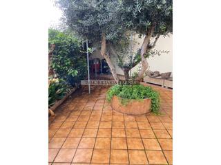 Casa  Sant pere. Casa y negocio en venta en calle de dalt
