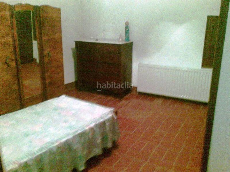 Foto 719866a2-6511-4313-a9ab-594b98b8fa44. Masia a mura 11 a Palau-solità i Plegamans