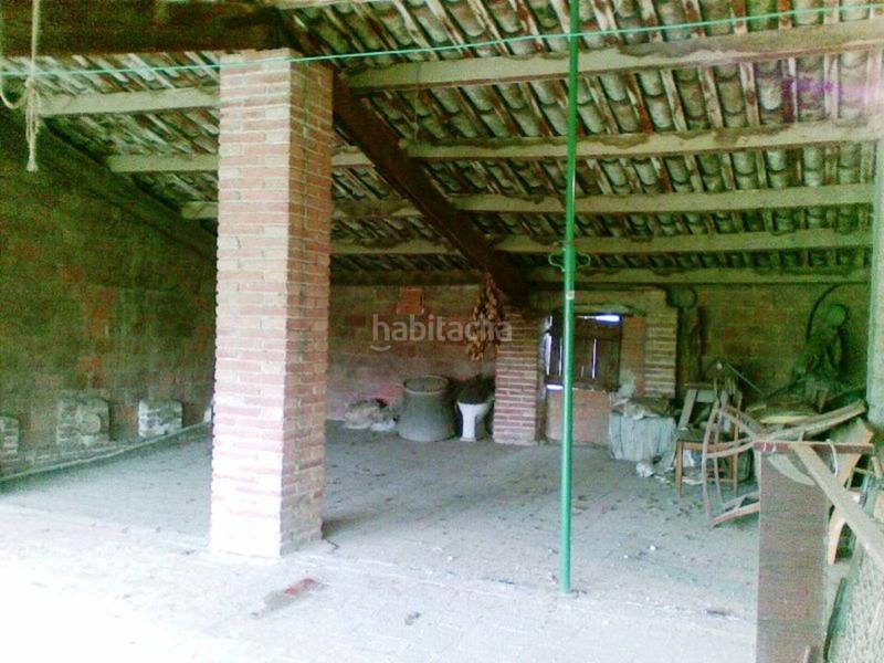 Foto 88709d61-07d6-49fb-80bf-a9bfcc3d43a2. Masia a mura 11 a Palau-solità i Plegamans