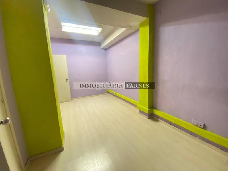 Foto 5c309e20-651a-4841-9519-cc6ae00e5689. Alquiler local comercial local en alquiler en la Creu Alta08208 en Sabadell