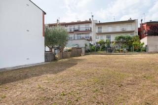 Terreny residencial a Banyoles. Banyoles. zona can puig. es ven parcel.la cantonera d'uns 335m2