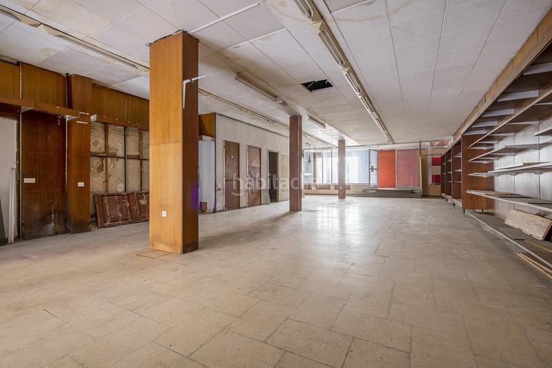 Foto 69b1f416-21bb-4df2-bfa3-acda4459a049. Local commercial dans Banyoles