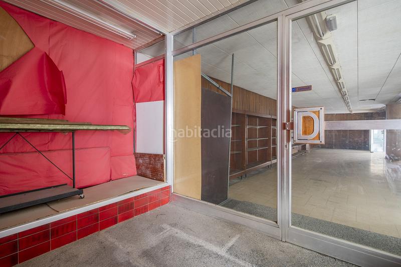 Foto 975d1f16-88b0-4752-88e7-cc16e402a556. Local commercial dans Banyoles